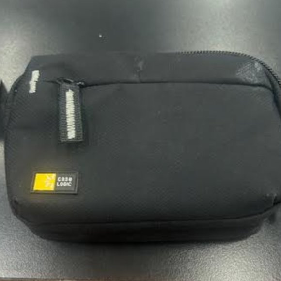 Nikon Coolpix Digital Camera L31 - Picture 5 of 8